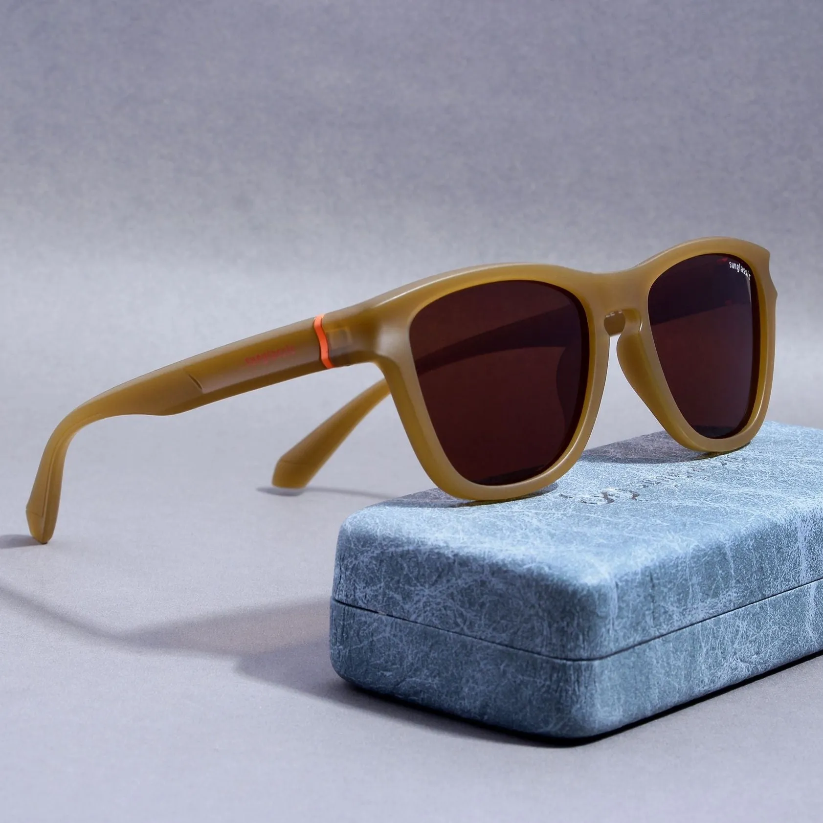 Breeze Brown Polarized Round TR90 Sunglasses