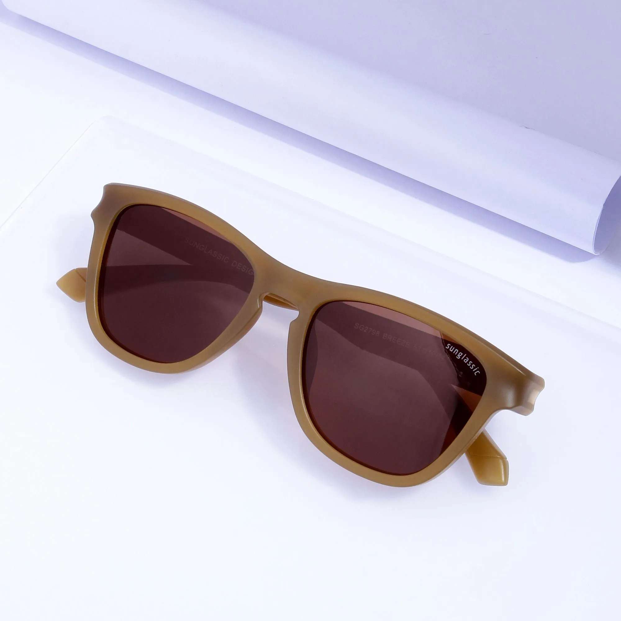 Breeze Brown Polarized Round TR90 Sunglasses