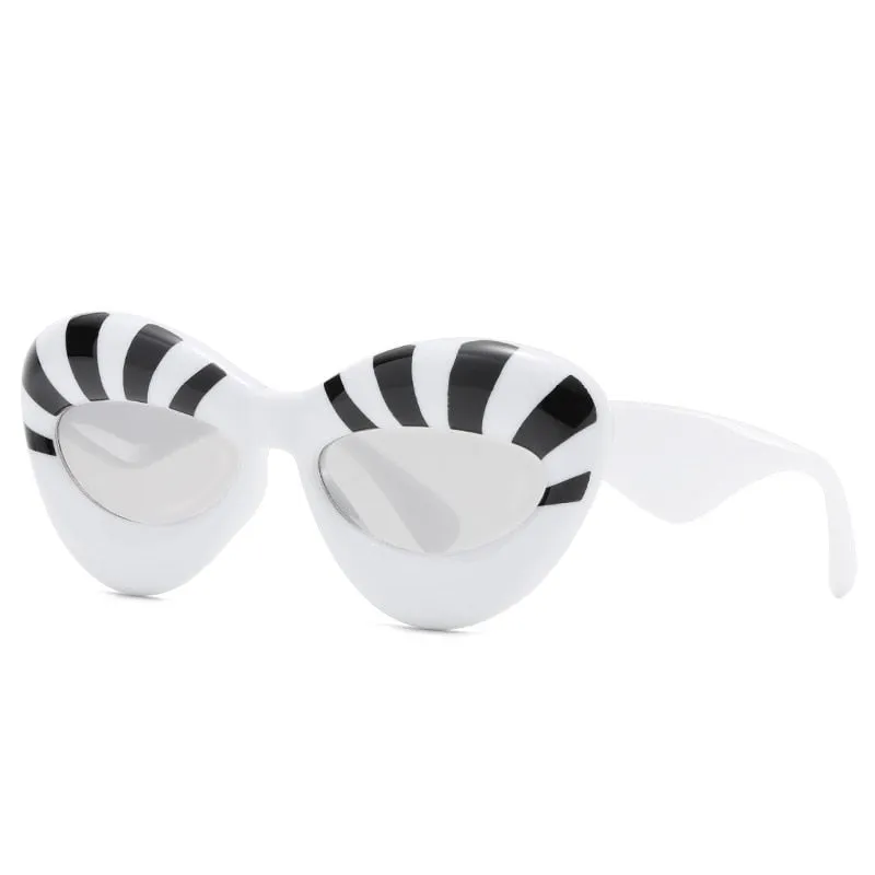 Eyelash- the Lash Striped Fat Lens Sunglasses