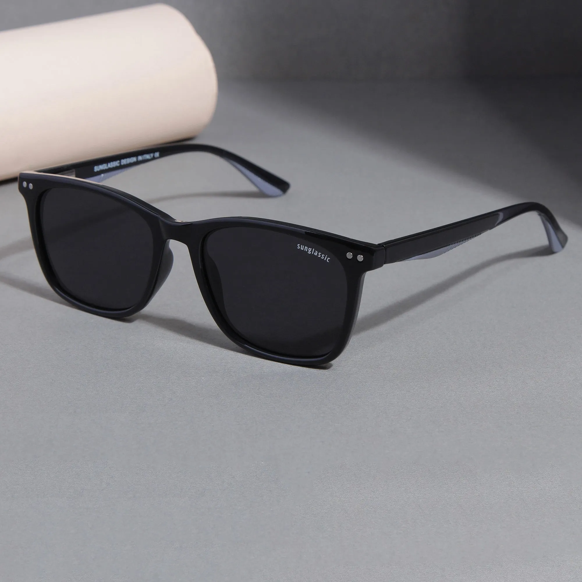 Marlton. Black Polarized TR90 Square Sunglasses