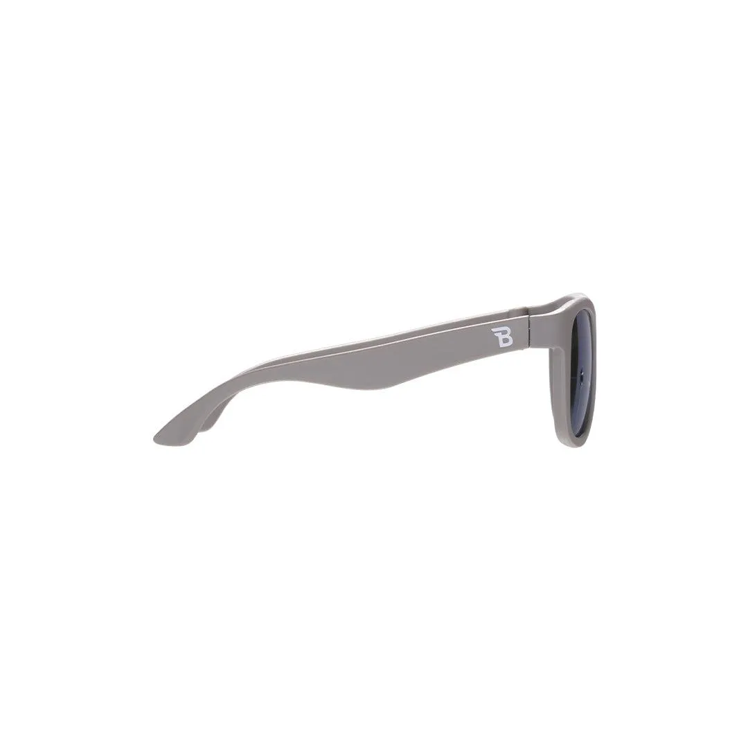 Outlet - Babiators Polarised Navigator Sunglasses - Graphite Gray