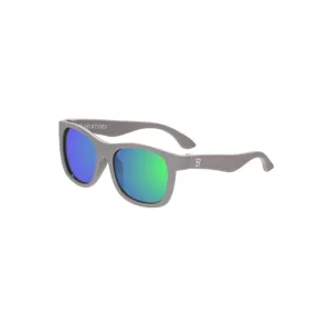 Outlet - Babiators Polarised Navigator Sunglasses - Graphite Gray