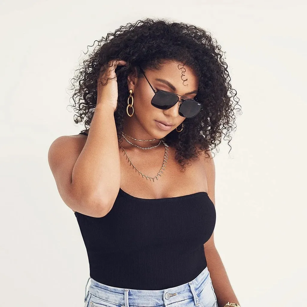 Quay Sunglasses - Hot Take in Black/Black Lens