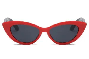 Retro Cat Eye Sunglasses in Red & Black