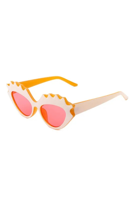 Retro "Eyelash" Cat Eye Sunglasses - Yellow & White