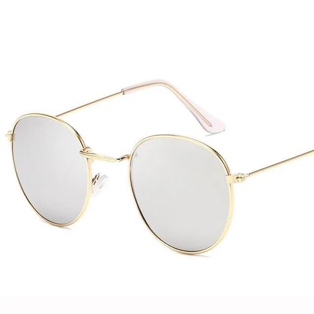 Sarah Vintage Oval Classic Sunglasses