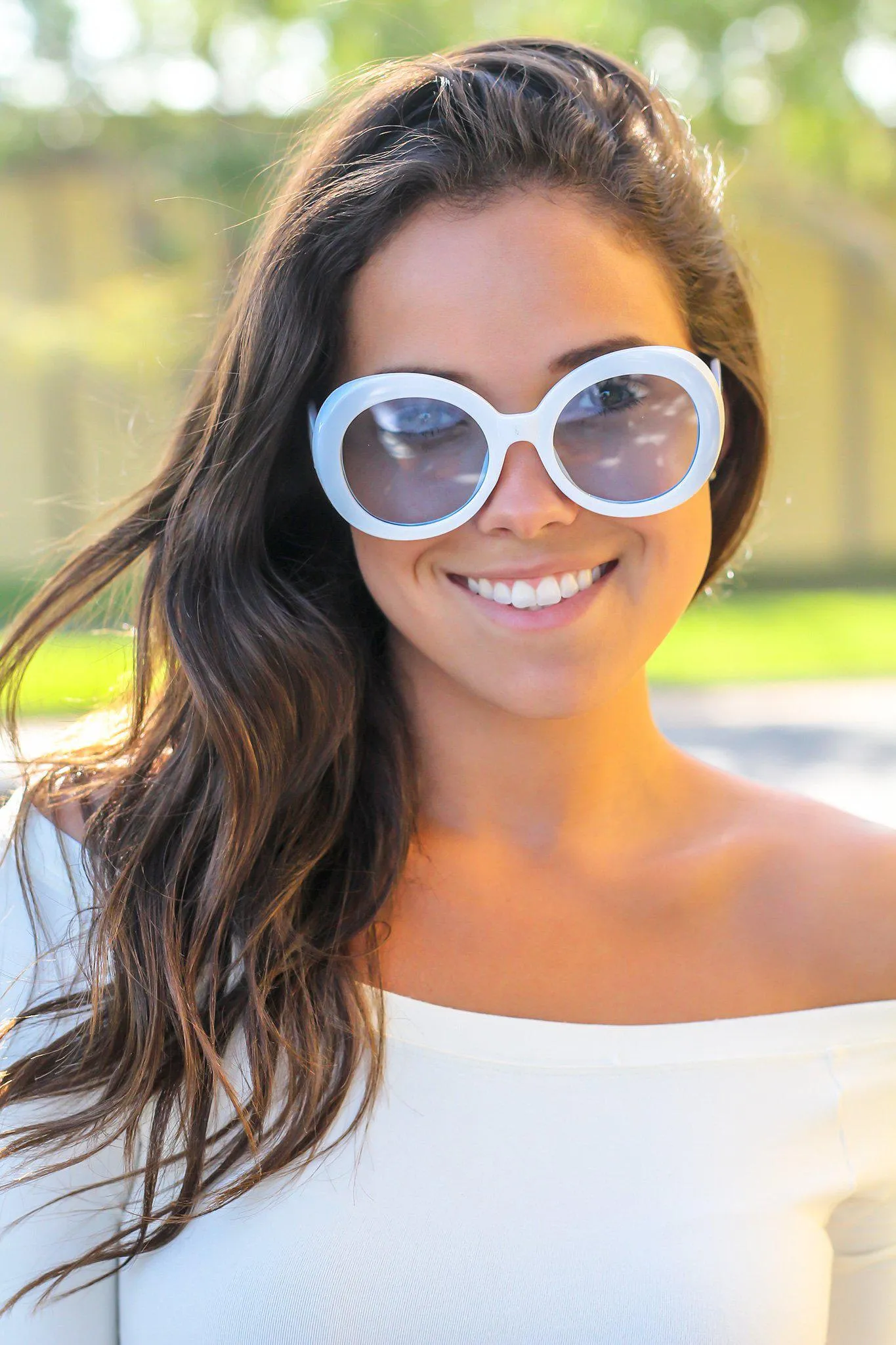 White Round Sunglasses